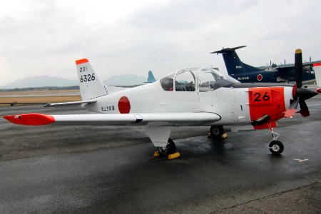JMSDF T-5 ashiya 20121124 123014