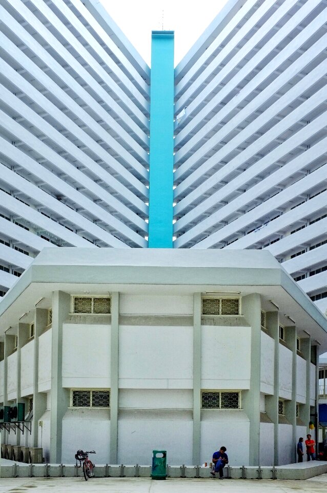 Skyscraper tower design