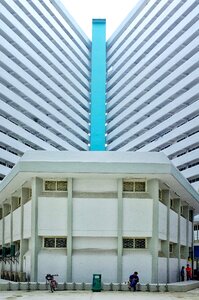 Skyscraper tower design