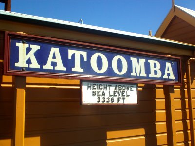 Katoomba station sign