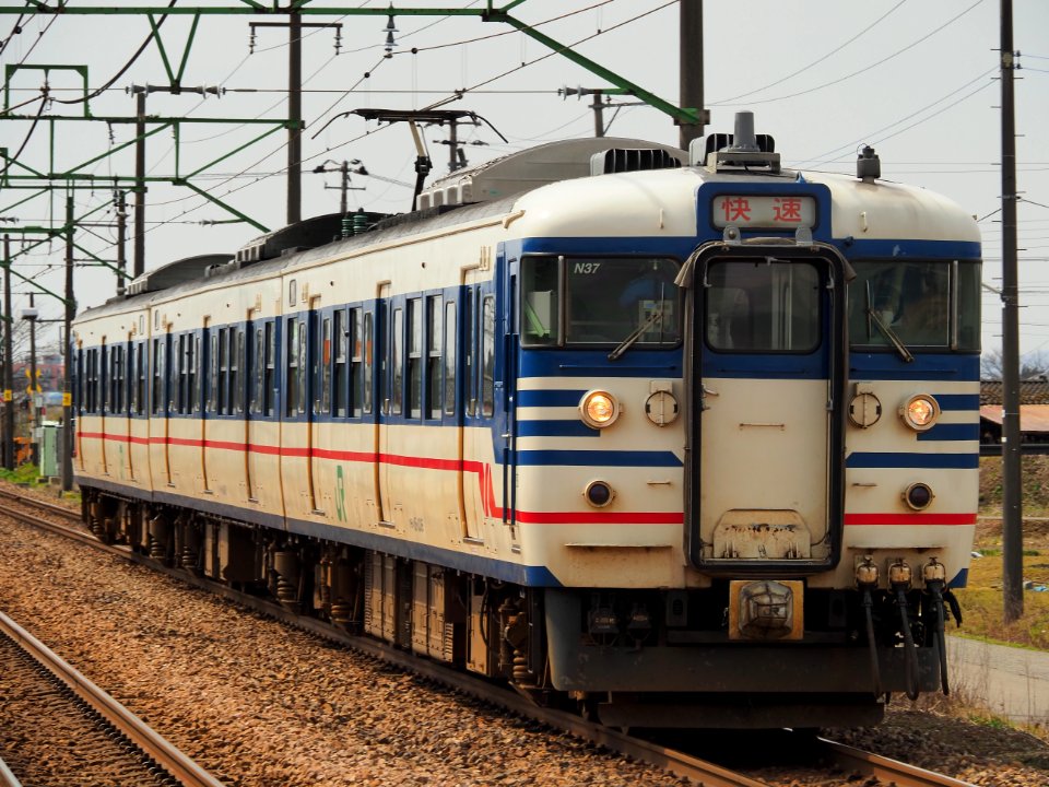 JNR Series 115-1000 N37 Rapid in Shinetsu Line