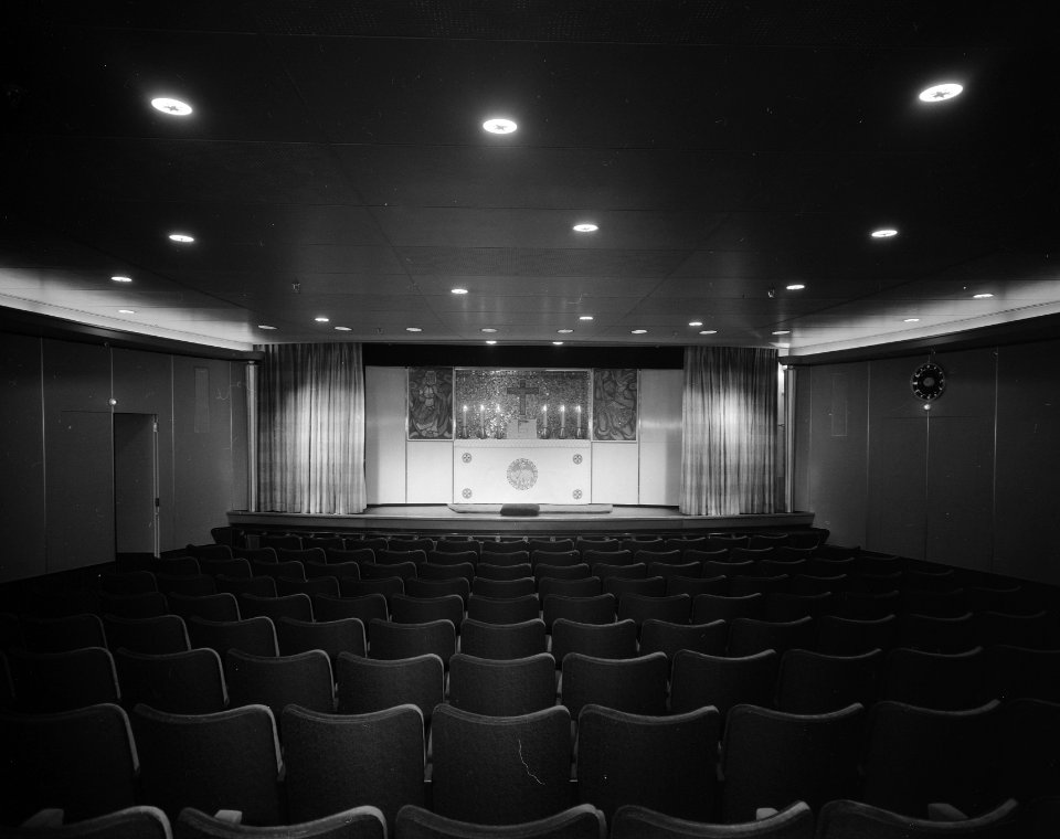 Kapitein van het nieuw schip Statendam Haagmans Interieur Statendam, Bestanddeelnr 908-2491