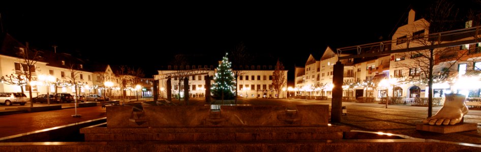Konz Rathaus im Weihnachtsschmuck