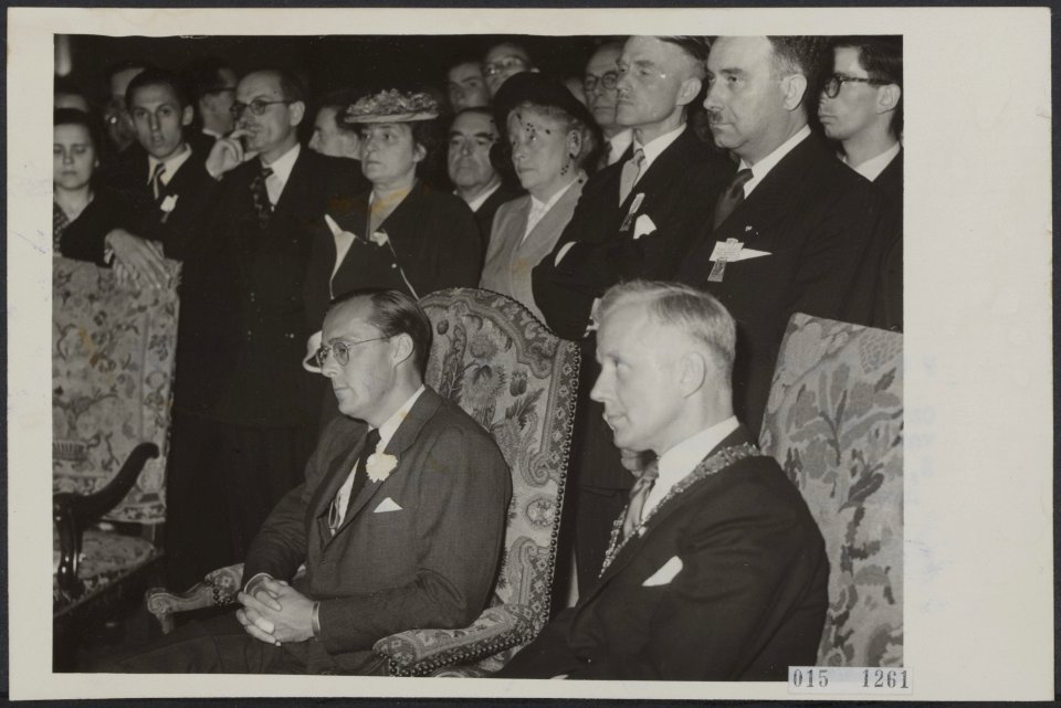 Koninklijk huis, prinsen, bezoeken, congressen, ministers, burgemeesters, Ailly,, Bestanddeelnr 015-1261