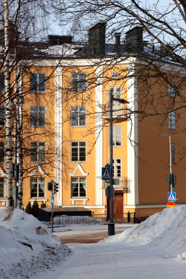 Kolmiotalo Oulu 20210320 01
