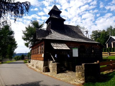Kościół Najświętszej Maryi Panny Nieustającej Pomocy w Lalikach (4)