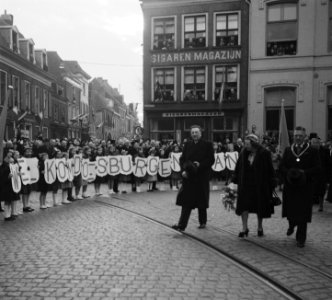 Koningin Juliana opent een brug in Doesburg, Bestanddeelnr 904-9503
