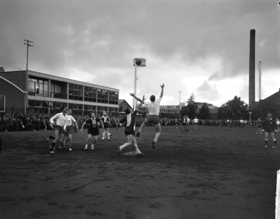 Korfbal Kampioenschap hoofdklasse A Westerkwartier tegen Rohda 5-7 Spelmoment, Bestanddeelnr 915-2778