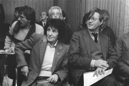 Kort geding Marga Minco tegen filmproducent Rob Houwer ivm verfilming boek Het b, Bestanddeelnr 933-2050