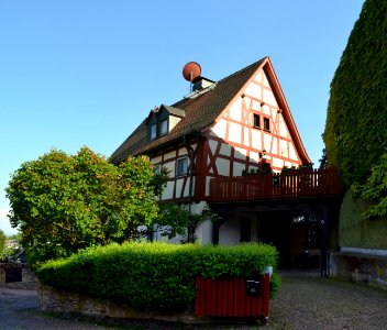 Kronberg, Schloßstraße 9