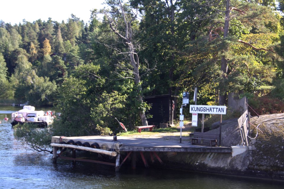 Kungshatt hållplats