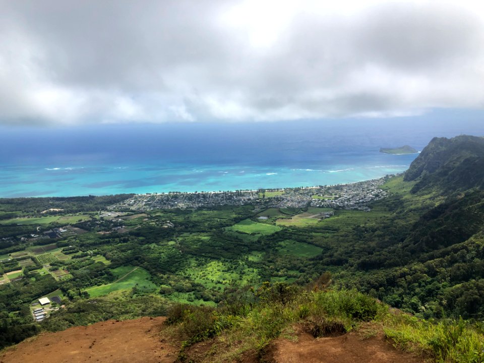 Kuliouou Ridge Trail View
