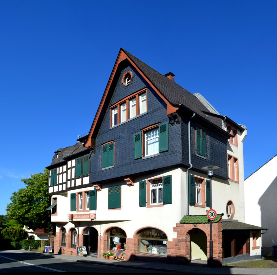 Kronberg, Bleichstraße 2