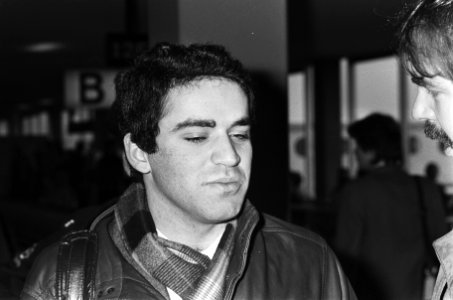 KRO-schaaktweekamp tussen Kasparov en Timman Garri Kasparov, Bestanddeelnr 933-5133
