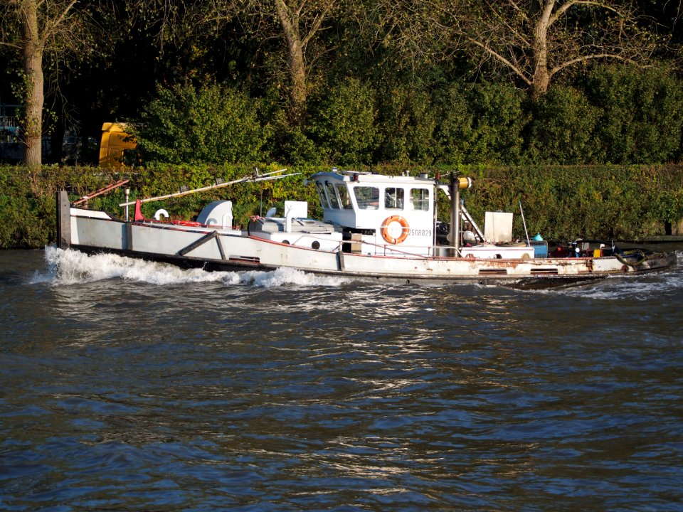 Kroonwijk (ENI 02508829) at the Amsterdam-Rhine Canal, pic1