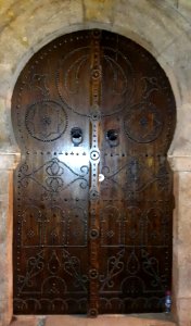Door in the medina of tunis