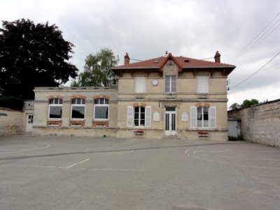 Dommiers (Aisne) mairie - école
