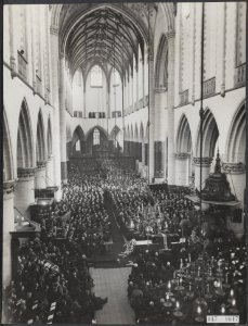 Dodenherdenkingen, tweede wereldoorlog, verzetsstrijders, kerken, Bernhard, prin, Bestanddeelnr 047-0647