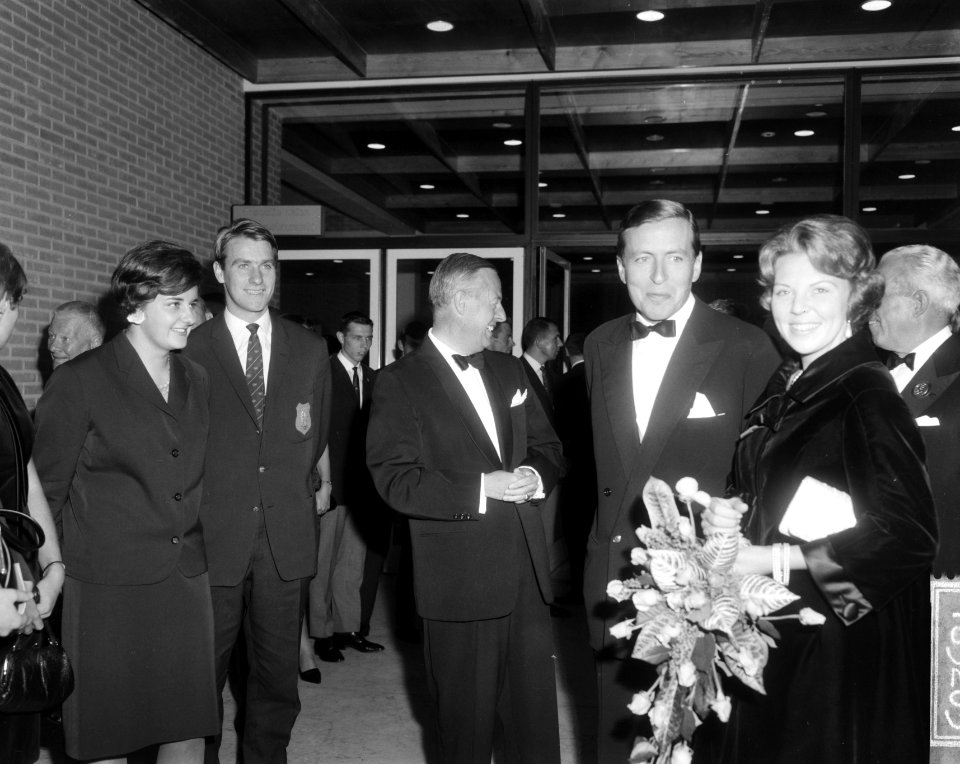 Documentaires, prinsessen, premières, film, Beatrix, prinses, Claus, prins, Bestanddeelnr 918-3203