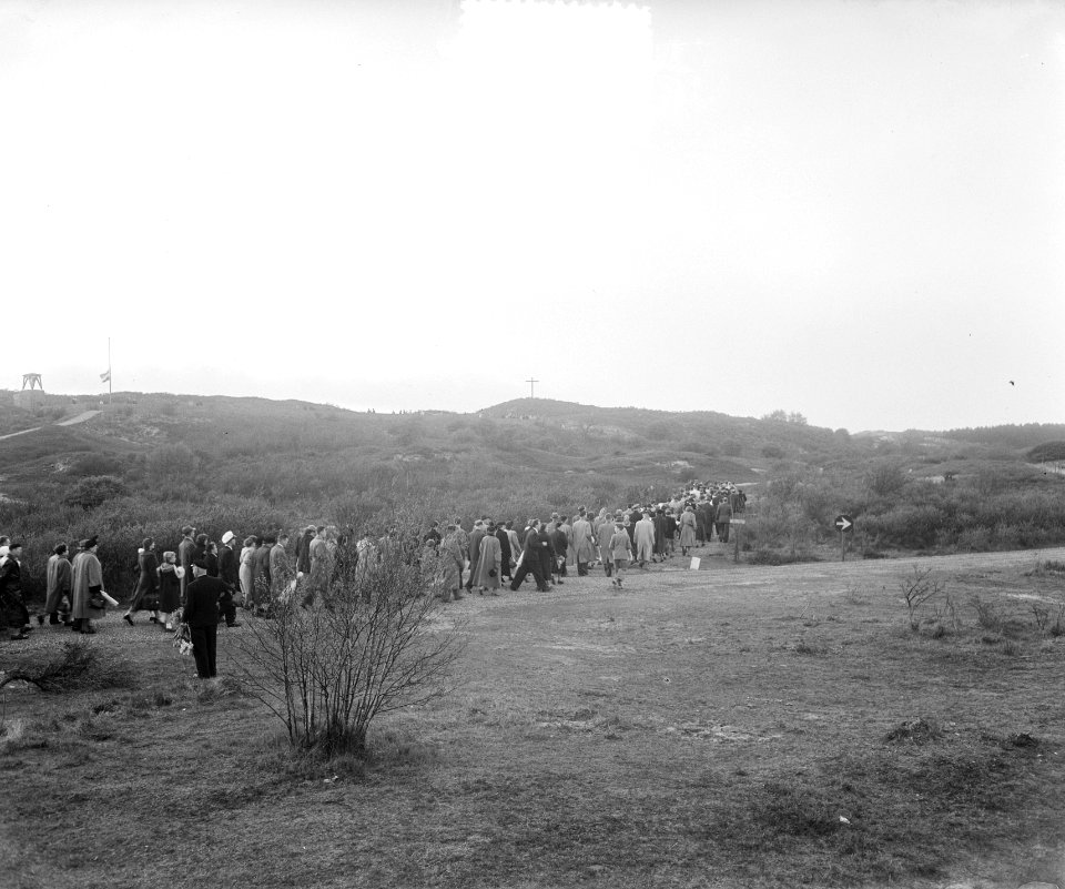 Dodenherdenkingen. Bloemendaal Stille Tocht, Bestanddeelnr 905-7041