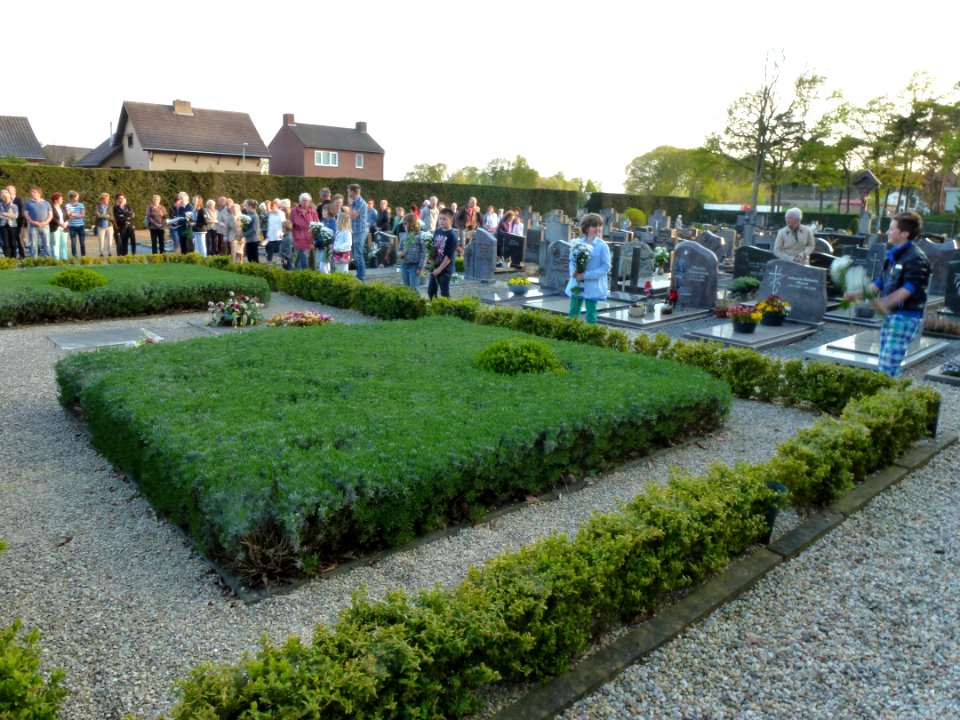 Dodenherdenking Montfort 2013 04