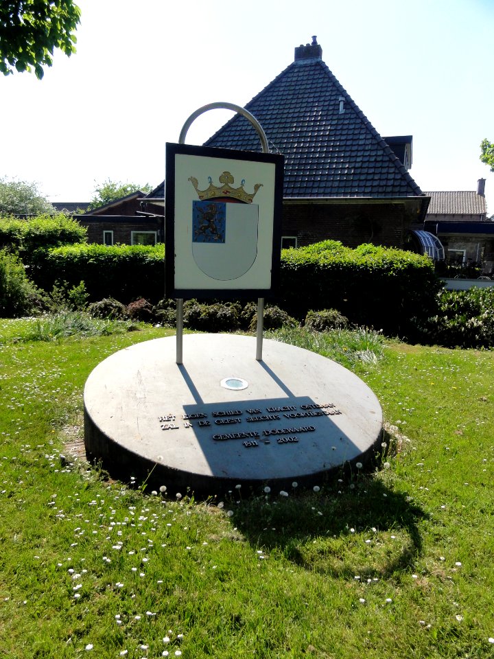 Dodewaard, monument voormalige gemeente 1811-2002
