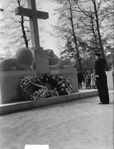 Dodenherdenking op de Grebbeberg, Bestanddeelnr 904-5516