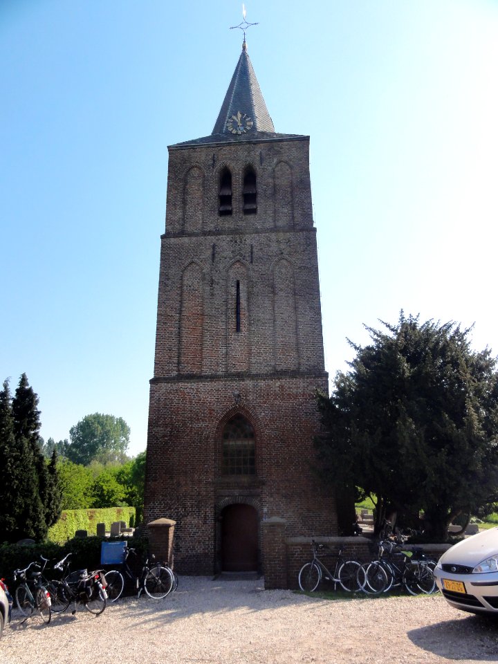 Dodewaard Rijksmonument 12931 toren NH kerk Hien