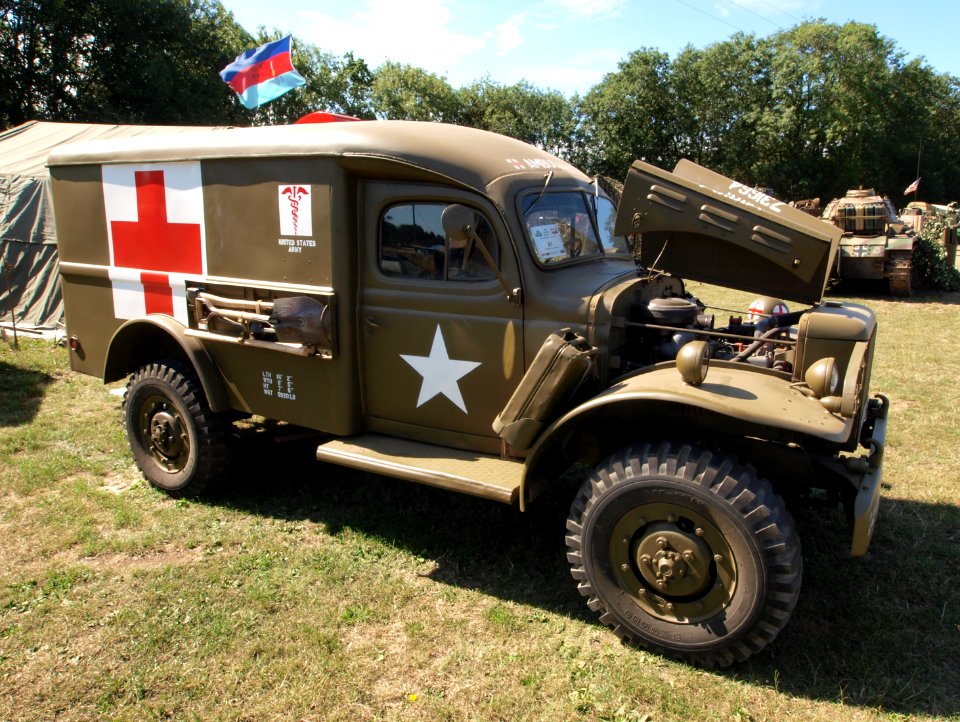Dodge WC54 Field Ambulance (1943) (owner Glen Rummery) pic1