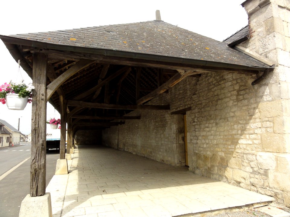 Dizy-le-Gros (Aisne) halle couverte