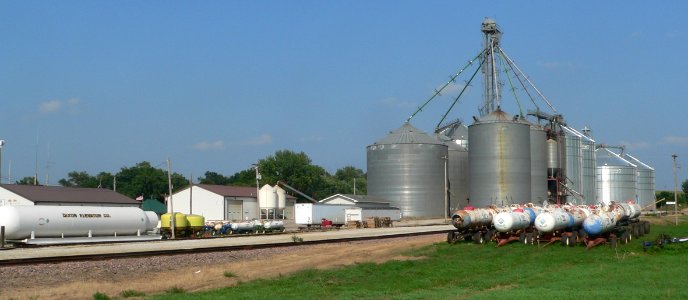 Dixon, Nebraska elevator 1