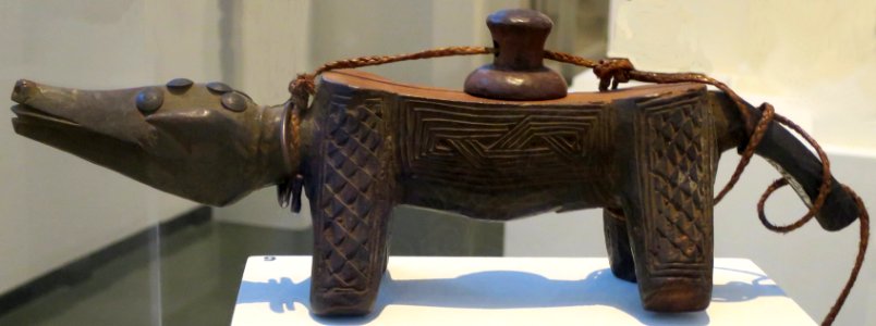 Divination implement (itumbwa), Kuba people, Honolulu Museum of Art, 13040.1
