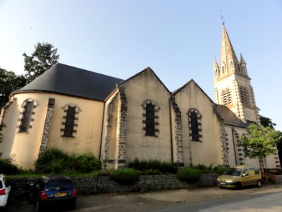 Douillet (Sarthe) église (03)
