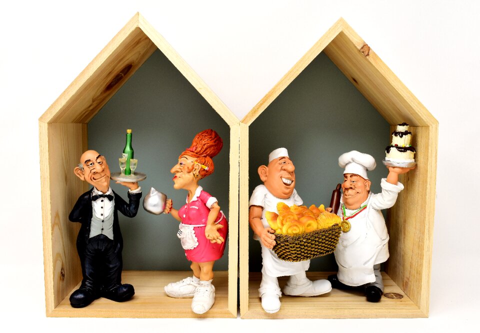Restaurant figures funny