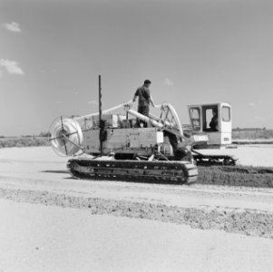 Drainage, diepdrainage, terreinen, polders, zand, cementstortsteenprojecten, dra, Bestanddeelnr 165-0801