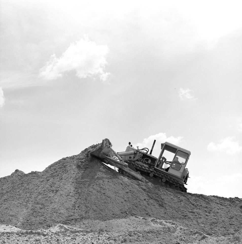 Drainage, diepdrainage, terreinen, polders, zandcementstortsteenprojecten, zandv, Bestanddeelnr 165-0791