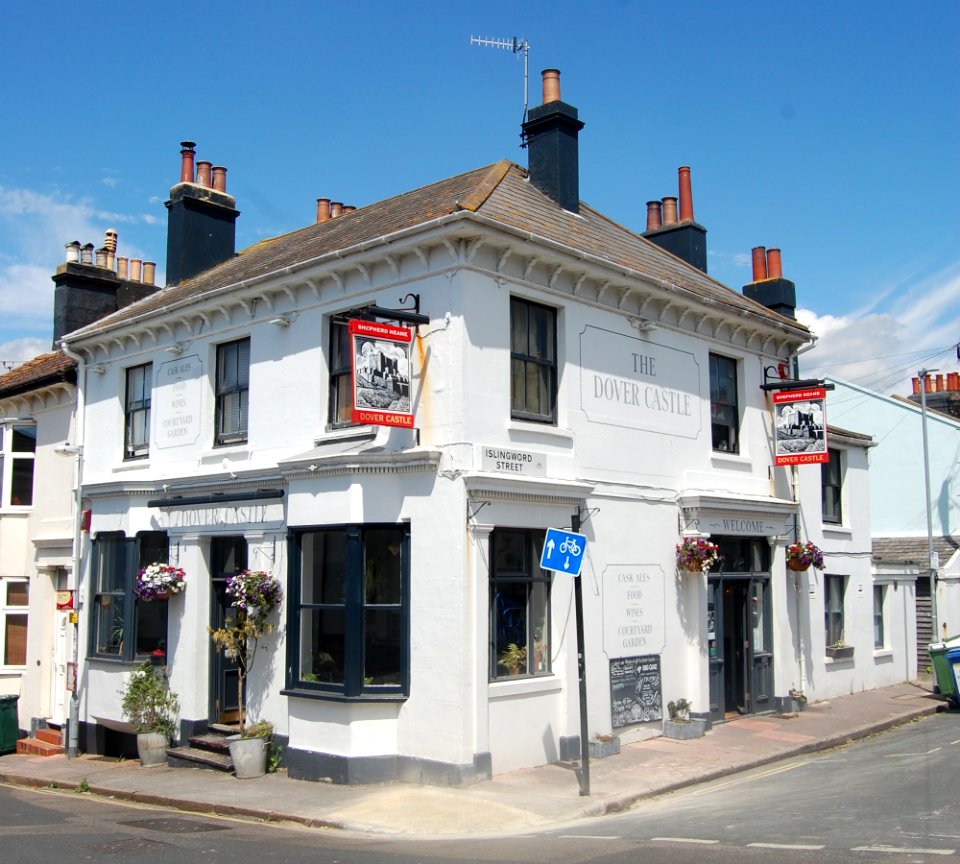 Dover Castle pub, 43 Southover Street, Hanover, Brighton (July 2019) (4)