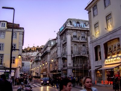 Downtown lights, 2006 New Year's day evening, Lisbon 02