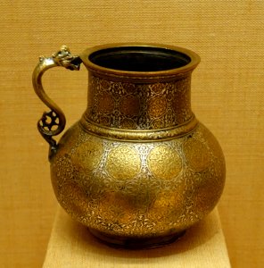 Dragon-handled jug, Afghanistan, probably Herat, Timurid period, late 15th to first quarter of 16th century AD, brass, silver, gold, 91.1.607 - Metropolitan Museum of Art - New York City - DSC07255