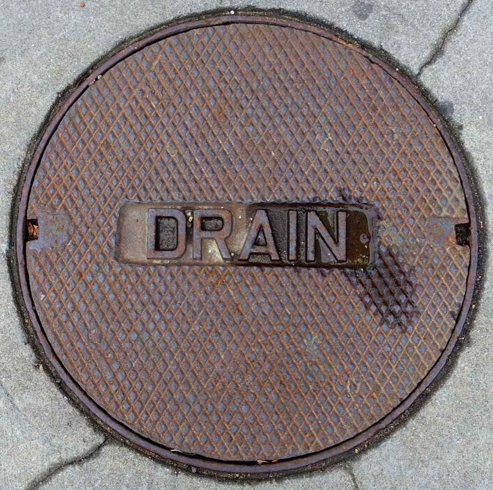 Drain - Cambridge, MA - DSC04742