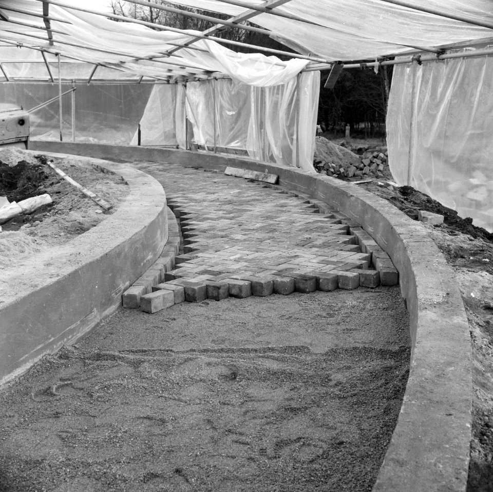 Drainage, proefbanen, betonsteenverhardingen, Bestanddeelnr 165-1070