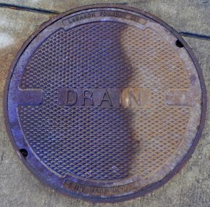 Drain, LeBaron Foundry Inc, ejiw, Made in USA - Arlington, MA - DSC03043