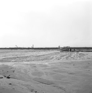 Drainage, zuigers, biesbosch, Bestanddeelnr 168-0342