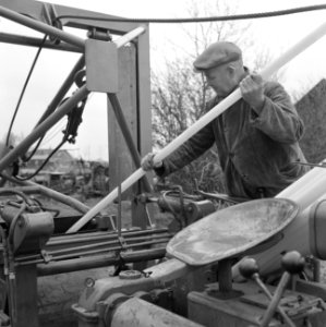 Drainage, machines, onderdelen, arbeiders, Bestanddeelnr 160-0470
