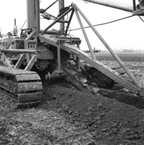 Drainage, machines, bos en kalis nv, IJpolder, Bestanddeelnr 160-0435