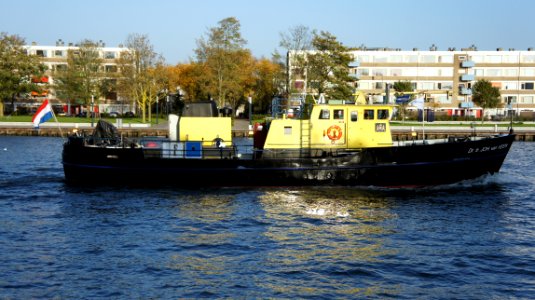Dr. Ir. JOH. van VEEN, ENI 02606459 at the Amsterdam-Rhine Canal, pic4