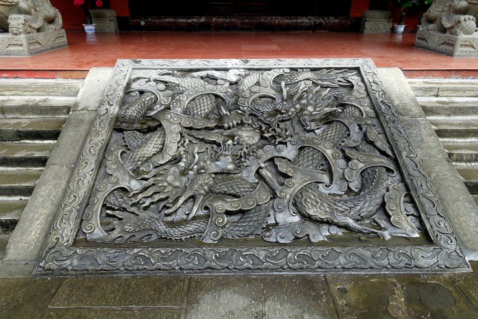 Dragons - Wenshu Monastery - Chengdu, China - DSC05117