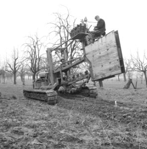 Drainage, machines, arbeiders, ende van den j, kessel van gebr, Bestanddeelnr 160-0450