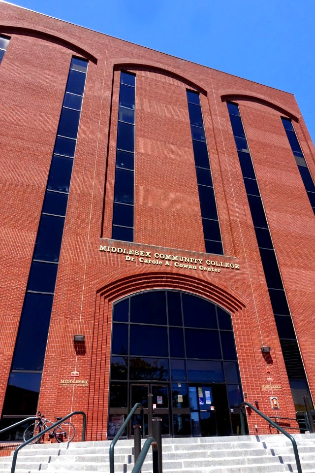Dr. Carole A. Cowan Center - Middlesex Community College - Lowell, MA - DSC04377