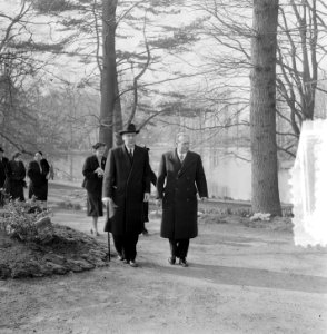 Dr. Drees opent Keukenhof Lisse, Bestanddeelnr 905-6142